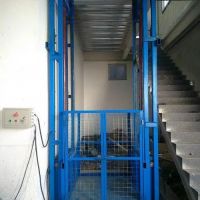 西藏起重機(jī)-液壓升降貨梯直銷(xiāo)