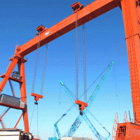 南通起重機(jī)-啟東門式起重機(jī)現(xiàn)場