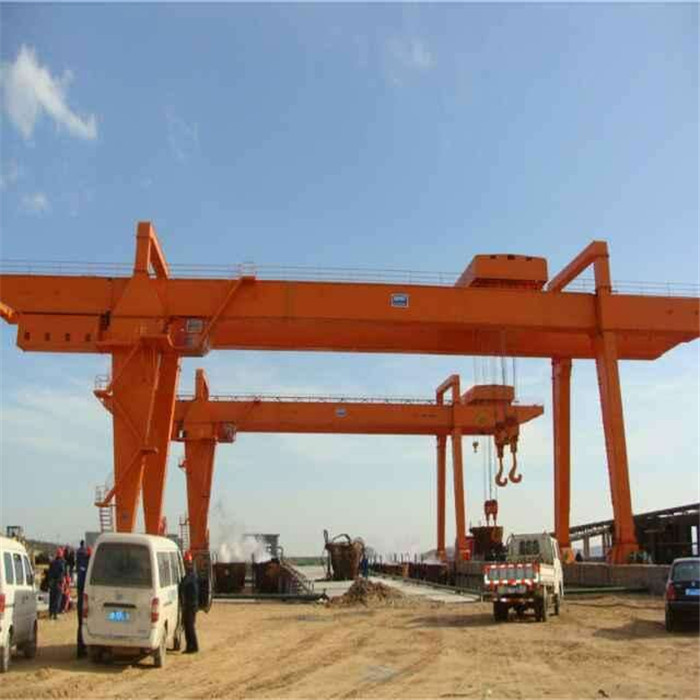 天津起重機(jī)-